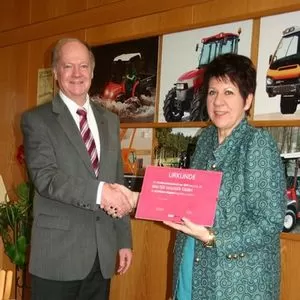 Übergabe der Urkunde für das 22.000ste KSV-Mitglied