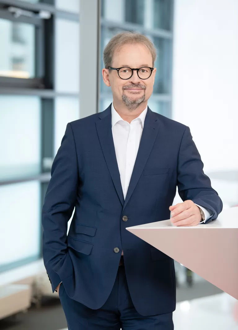 Mag. Hannes FRECH, CFO KSV1870 Holding AG