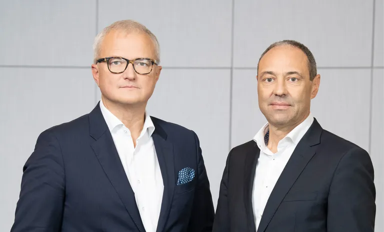 Pressefoto von Ricardo-José Vybiral und Karl-Heinz Götze